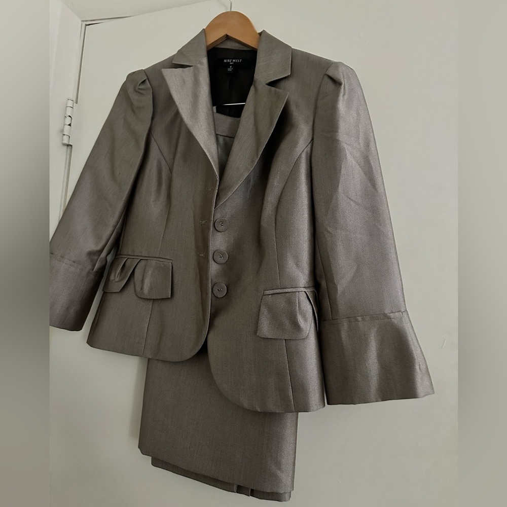Nine West Brown Skirtsuit